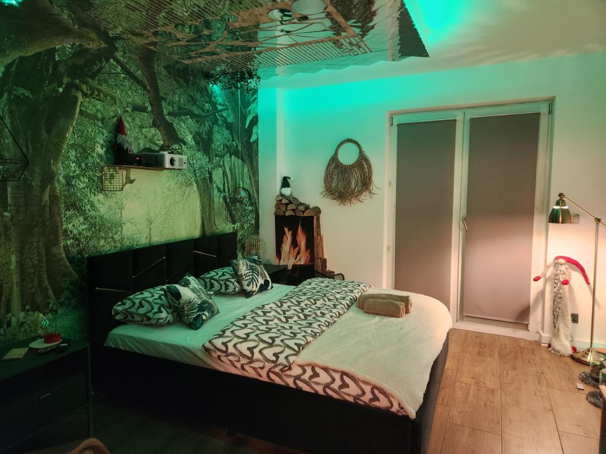Warszawa Wola Wyjatkowe Studio Z Jacuzzi, Sauna I Fotelem Do Masazu - Exceptional Studio In Warsaw With Jacuzzi, Sauna And Massage Chair Esterno foto